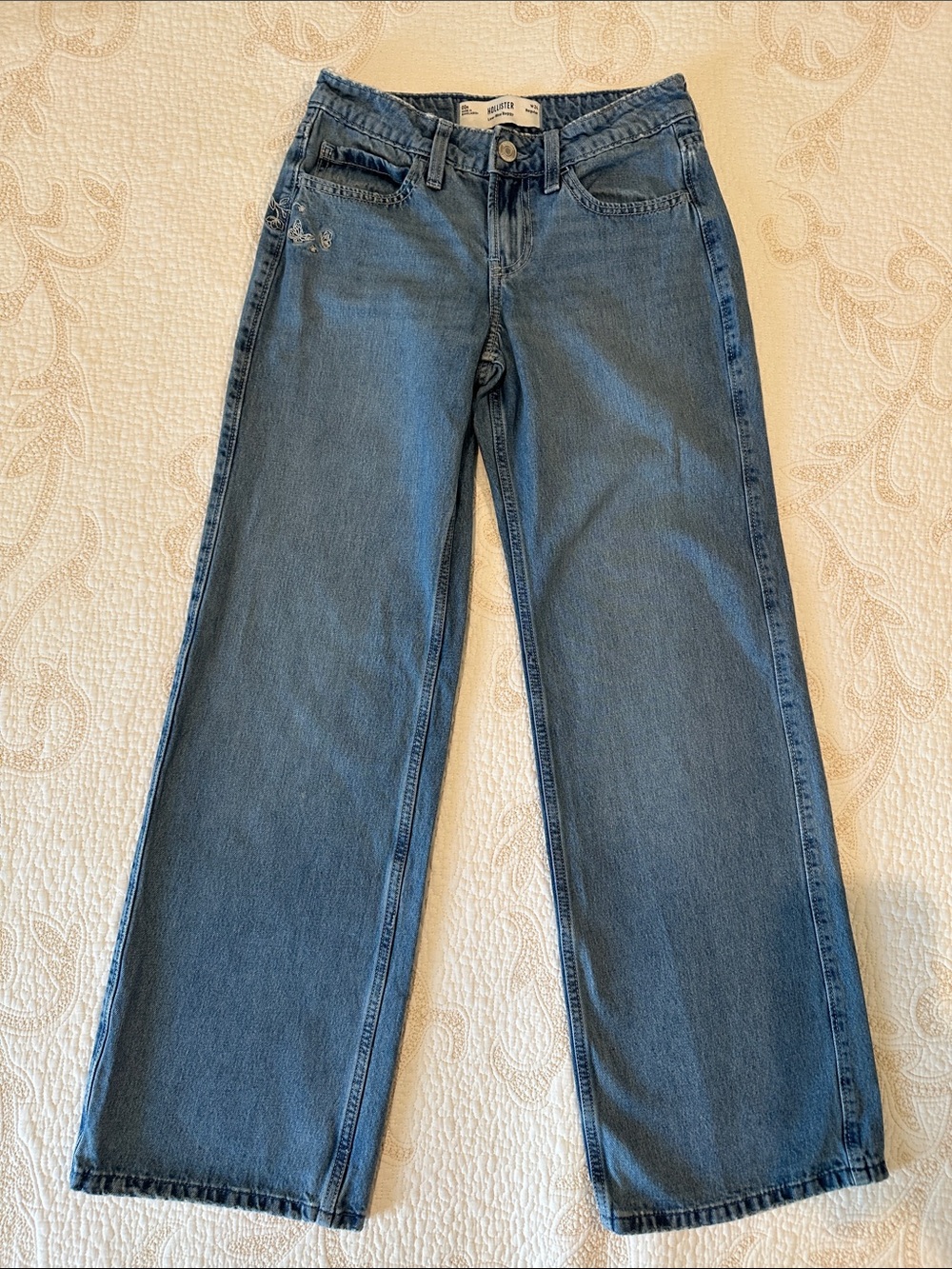 Hollister Light Blue Low-Rise Baggy Jeans